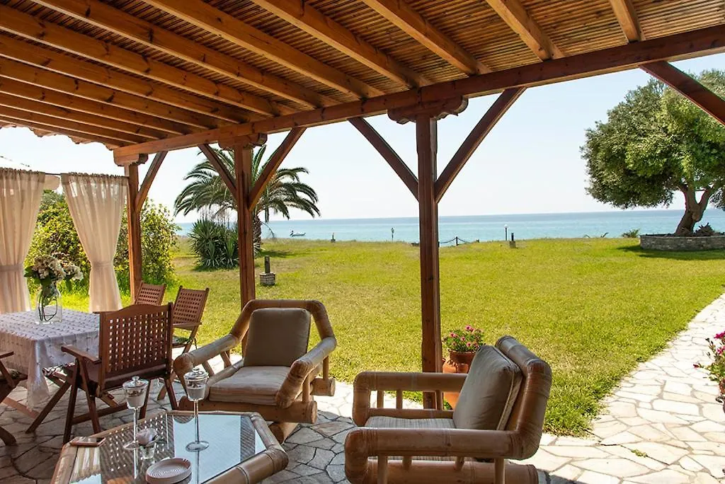 Alkea Beachfront Apartment Moles Kalives Halkidiki Mola Kalyva
