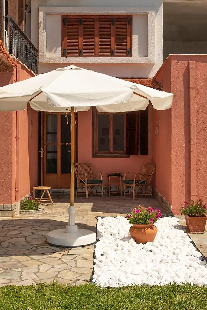 Holiday home Alkea Beachfront Apartment Moles Kalives Halkidiki Mola Kalyva